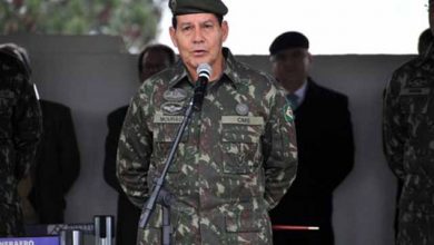 General fala em possibilidade de intervenção